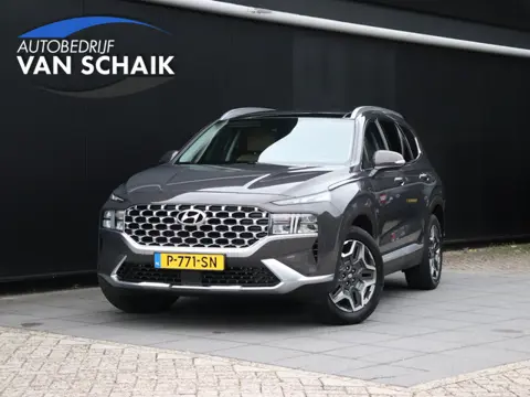 Hyundai Santa Fe 1.6 T-GDI PHEV Comfort Smart Sky | LEDER | PANO-DAK | TREKHAAK | KRELL AUDIO | CAME