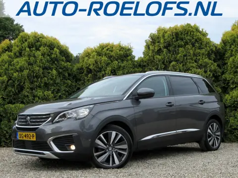 Peugeot 5008 1.2 PureTech Allure Automaat * 7-pers. * Panorama *