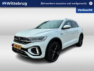 Volkswagen T-Roc 1.5 TSI R-Line / Carplay / Panodak / Camera / 19" LM velgen