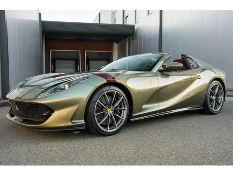 Ferrari 812 GTS - Verde Masoni - Tailor Made - Carbon - Full option - NEW!