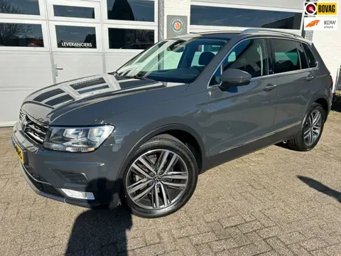 Volkswagen Tiguan 1.4 TSI Comfortline Business SOUND|STOELVERW|NAVI|CAMERA