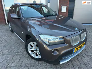 BMW X1 sDrive18i Executive / Navi / PDC / Clima / Cruise / LM