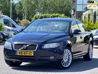 Volvo S80 2.5 T Momentum | Leder stoelen | Navigatie | Parkeersens oren | Bluetooth | 2 sleutels | O