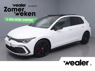 Volkswagen Golf 1.4 eHybrid GTE | 245 PK | SoH 100% | Trekhaak | Panoramadak | Matrix LED koplampen 