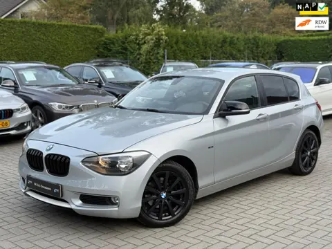 BMW 1-serie 116i Business Limited Edition Urban|Nieuwe Ketting + Klepseals|ACarplay|Half Leder|Clima