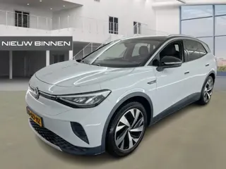 Volkswagen ID.4 First 77 kWh | Stoelverwarming | Stuurverwarming | Trekhaak | Adaptive Cruise Contro