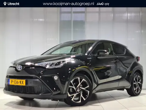 Toyota C-HR 2.0 Hybrid Style Apple Caplay/Android auto, Parkeerassisten, Navigatie, Toyota garantie 