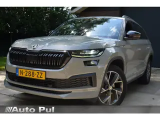 Skoda Kodiaq 1.5 TSI Sportline Business 7 Persoons. Navi/Led/Ecc/Pdc/Achteruitrij-camera/Stuur&Stoel