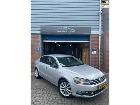 Volkswagen Passat 1.4 TSI Highline BlueMotion