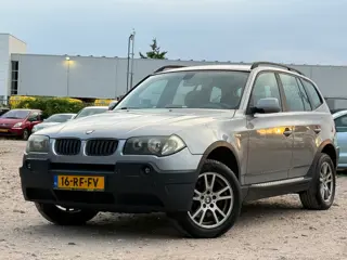 BMW X3 2.0d Executive/4X4/6BAK/SCHERM