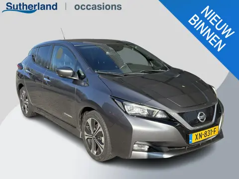 Nissan LEAF Tekna 40 kWh | ProPilot | 360 Camera | Stoelverwarming | BOSE | Stuurverwarming |