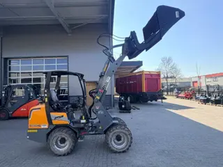 Giant Hoogkiepbak 1.40m (bj 2026)