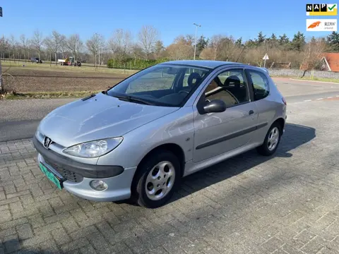 Peugeot 206 1.4 XS Nieuwe APK Inruil is mogelijk