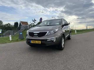 Kia Sportage 1.6 GDI 20th Anniversary bj septemerber2013/parkeersensoren/historie bekend