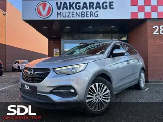 Opel Grandland X 1.2 Turbo Innovation // LED // PDC V+A // CRUISE // CLIMA // NAVI + CARPLAY