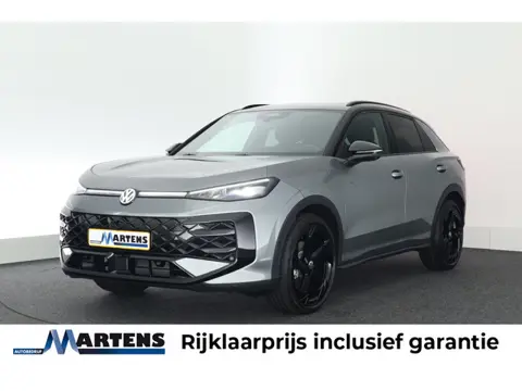 Volkswagen T-Roc 1.5 eTsi 150pk DSG R-Line First Edition Trekhaak 360Camera harman/kardon Stoelverwa