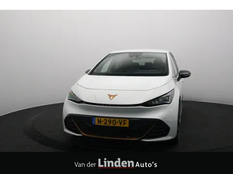 CUPRA Born Performance One 62 kWh SOH 94,6% | Elek. Stoel Met Massage | Camera | Stoel/Stuurverwarmi