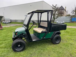 Cushman Ruwterrein benzine golfkar