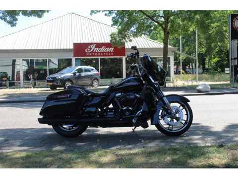 Harley-Davidson Street Glide  FLHX Streetglide