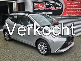 Toyota Aygo 1.0 VVT-i x-play CABRIOLET  *** AIRCO-ELECTR.RAMEN-CV-SP.WIELEN ,etc,etc.***