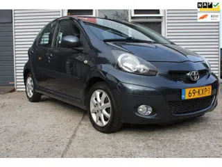 Toyota Aygo 1.0-12V Comfort 5-deurs, airco, netjes, zuinig, boekjes, nw koppelingset, all-season ban