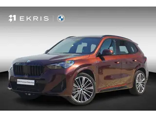 BMW X1 sDrive20i | M Sportpakket Pro | Panoramadak | Head-Up Display | Driving Assistant Plus | Elek