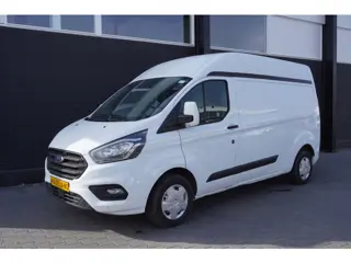 Ford Transit Custom 2.0 TDCI 130PK L2H2 - Airco - Cruise - Camera - €15.900,- Excl.