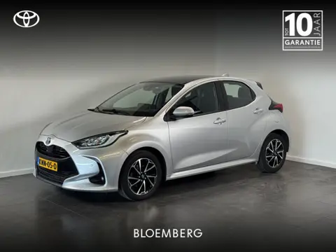Toyota Yaris 1.5 Hybrid 115 Style Limited |  Panoramadak | Head-up display | Parkeersensoren |