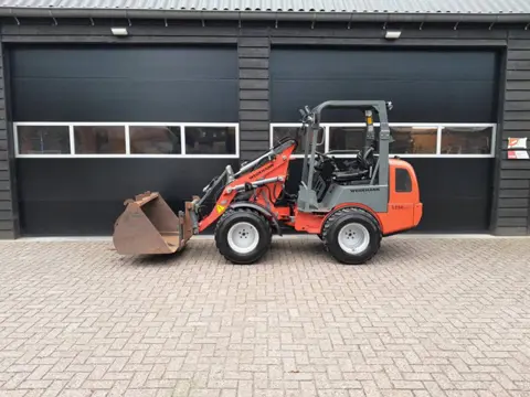 Weidemann 1250 cc 35 minishovel NL kenteken Brede banden