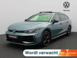 Volkswagen Passat Variant 1.5 eHybrid R-Line Edition 272PK DSG Leder, Black Style, Pano-Schuifdak, T