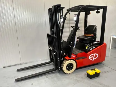 EP TCL152 Triplex - Freelift - Sideshift (bj 2026)