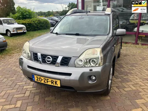 Nissan X-Trail 2.5 LE 4WD