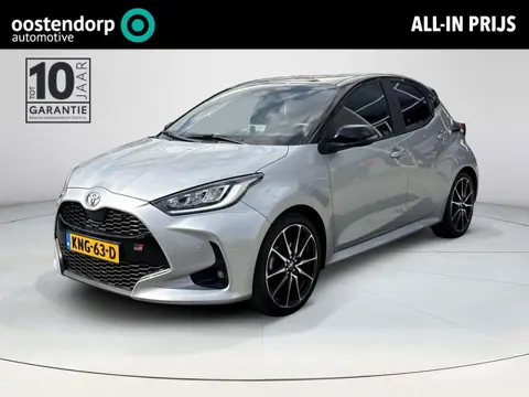 Toyota Yaris 1.5 Hybrid GR Sport **DODEHOEK DETECTIE/ STOELVERWARMING/ PARKEERSENSOREN**