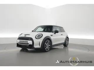 MINI 3-deurs 2.0 Cooper S Classic | Rijklaar! | Dig. Cockpit | Stoelverw. | Camera+PDC | Sfeerverl. 