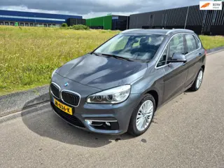 BMW 2-serie Active Tourer 218i Centennial High Executive Dealer Onderhouden