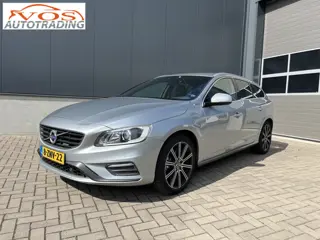 Volvo V60 2.4 D6 AWD Pl.in hybride R-Design (bj 2015)