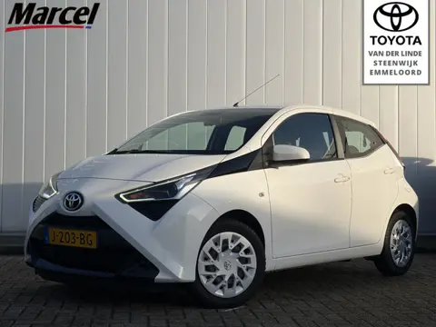 Toyota Aygo 1.0 VVT-i X-Play NL Auto Dealer Onderhouden Carplay Camera Airco