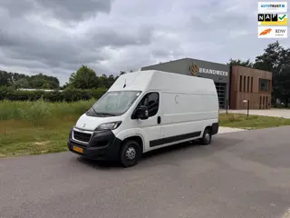 Peugeot Boxer 335 2.2 BlueHDi 140 L3H3 Premium