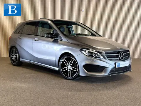 Mercedes-Benz B-Klasse 180 AMG STYLING-PANORAMA-TREKHAAK-NIGHT-ORIG NL-COMPLEET