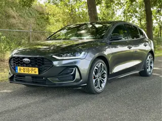 Ford Focus 1.0 EcoBoost Hybrid ST Line Style | Trekhaak | Winter pack | Adap. cruise control | Carpl