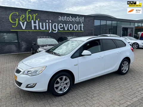Opel Astra Sports Tourer 1.4 Turbo Edition