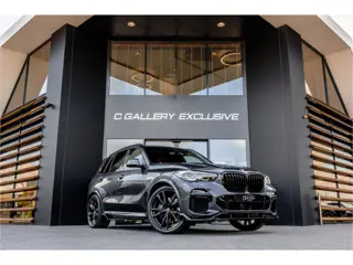 BMW X5 M50i Executive - Grijs Kenteken | M Sport | Panorama | Memory | 360 Camera