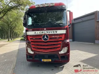 Mercedes-Benz Actros 1842/2042 4x2 Euro 5 trekker met kipperhydrauliek. BS1144