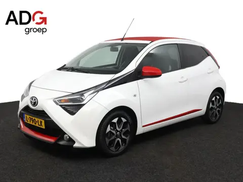Toyota Aygo 1.0 VVT-i x-joy cabrio | Climate Control | Camera | Groot Scherm | Lichtmetalen Velgen |