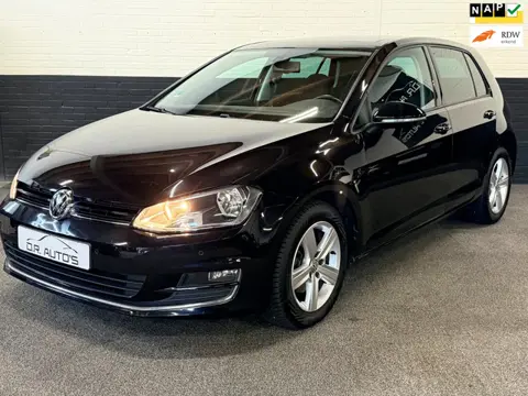 Volkswagen Golf 1.2 TSI Highline Pano Alpine radio compleet onderhouden 2e eigenaar