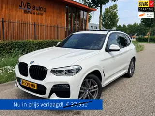 BMW X3 XDrive20i M-sport, panoramadak, trekhaak, ACC