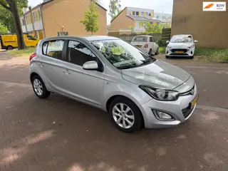 Hyundai I20 AUTOMAAT / Airco / 5 deurs / leuke auto
