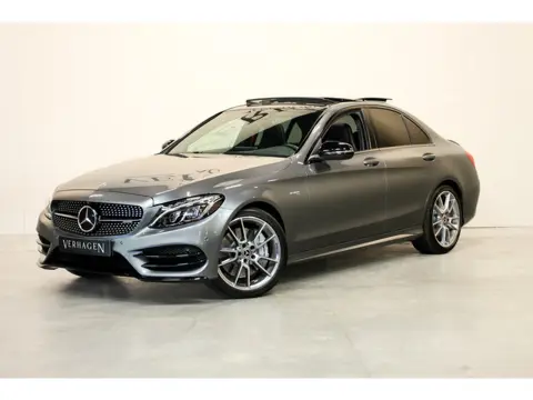 Mercedes-Benz C-Klasse AMG 43 4MATIC Kuipstoelen Burmester Head up Standkachel Pano UNIEK