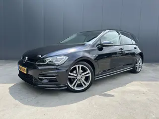 Volkswagen Golf 1.5 TSI 150 PK R LINE VIRTUAL COCKPIT CAMERA ADAPT HIGHLINE CRUISE NAVI ECC TREKHAAK