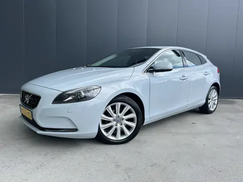Volvo V40 1.6 D2 Momentum XENON HALF LEER CRUISE ECC LMV